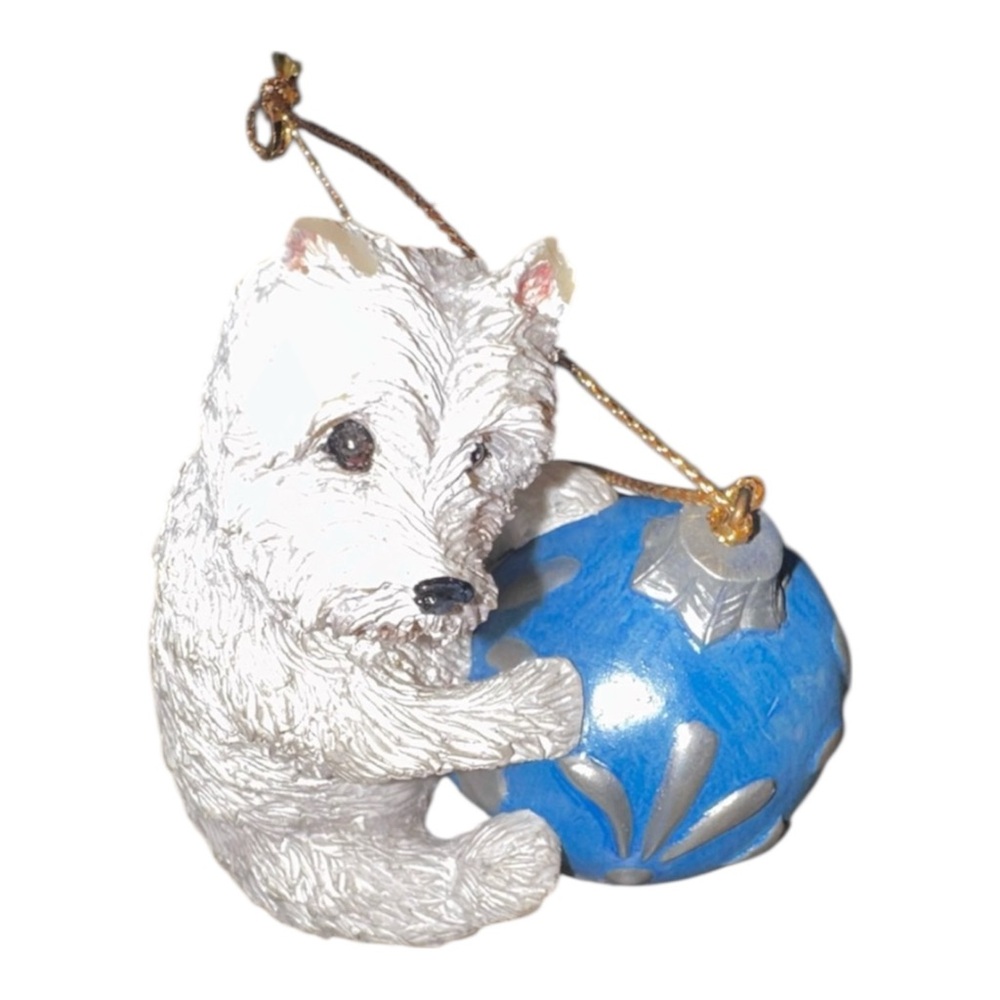 1997 Danbury Mint Westie Wonderland "Having A Ball" West Highland White Terrier
